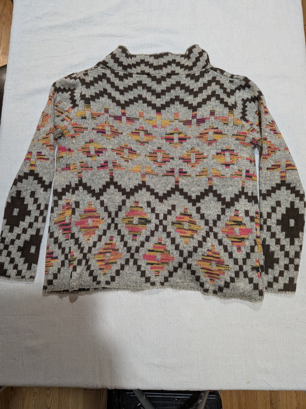 Draped Open Front Geometric Artsy Eclectic Cardigan - Picture 3 of 11